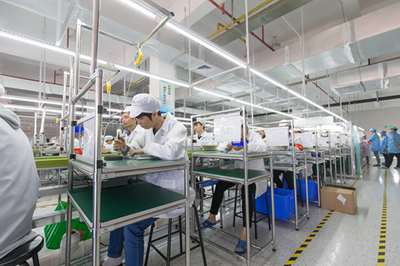 江西教育智能平板 打造高品質教育設備助力現(xiàn)代化學習